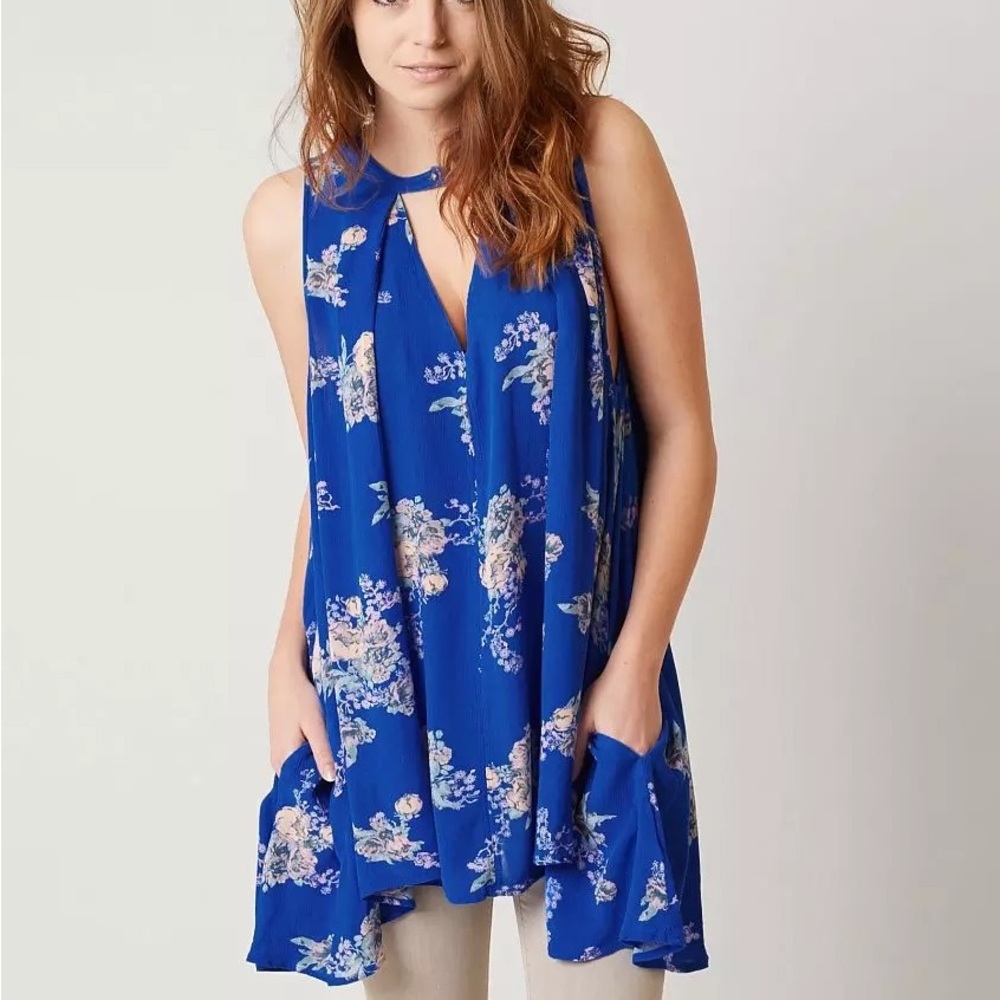 Free people blue tree swing top